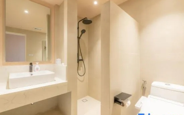 Mai Hotel