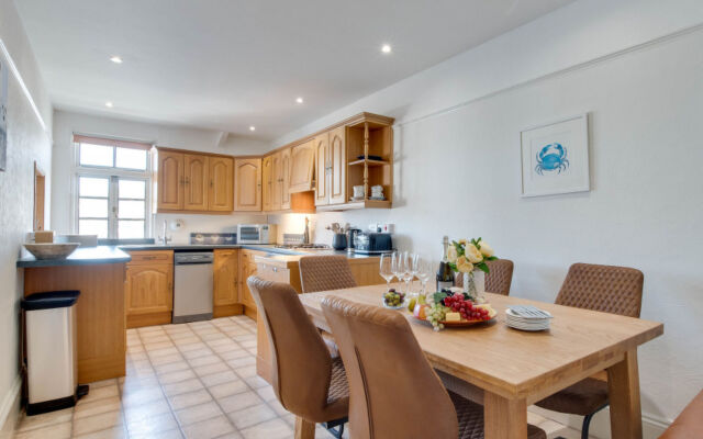 Holiday Home Bayards