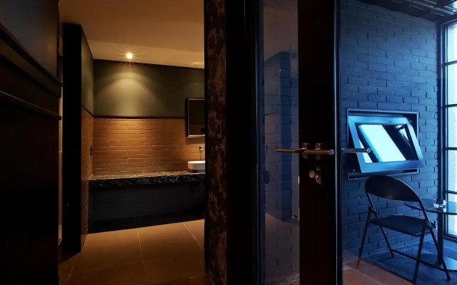 Lee Design Hotel