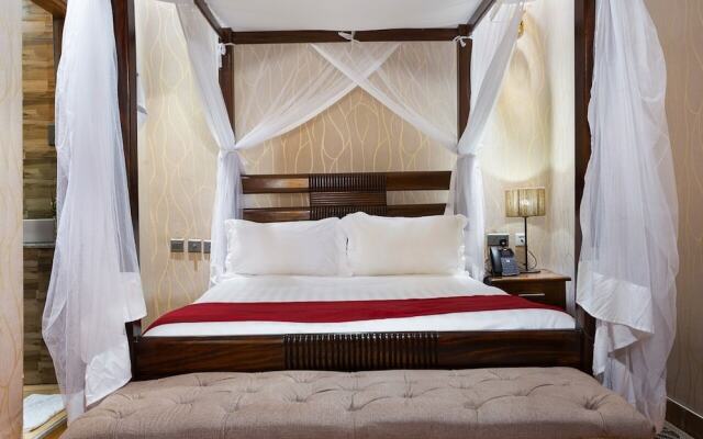 Nokras Enkare Luxury Tented Camp Sagana