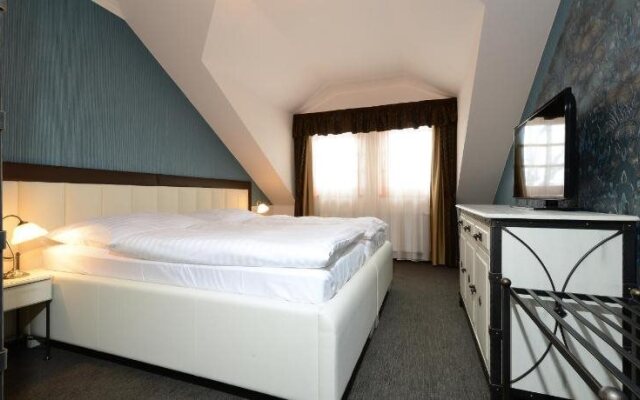 Hotel Gold Chotoviny