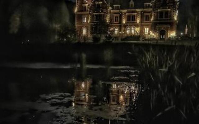 Отель Kastélyhotel Sasvár