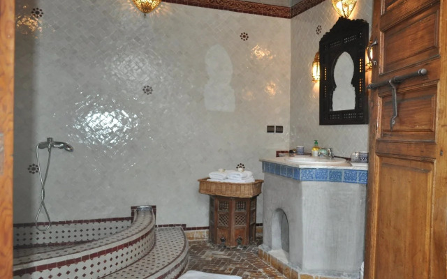 Riad Le Sucrier De Fès