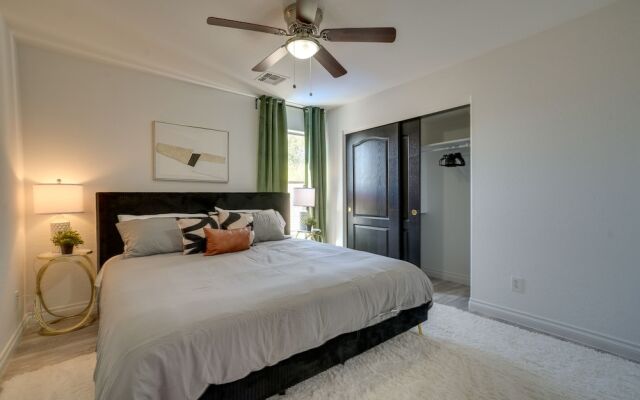 Luxury Goodyear Home w/ Private Pool + Pickleball!