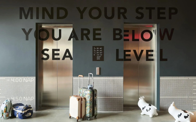 Moxy Amsterdam Schiphol Airport