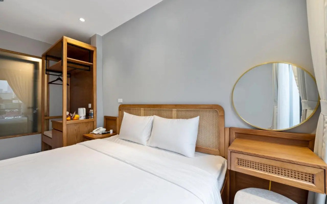 Lakeview Residence Hotel