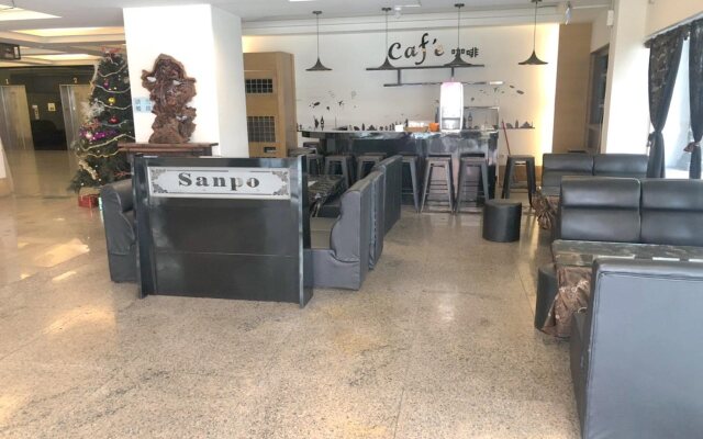 Melody Hotel