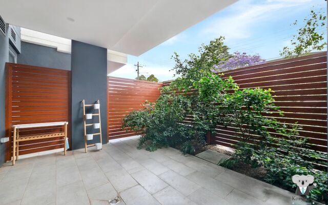 KOZYGURU Waitara 2 Bed APT Train Station