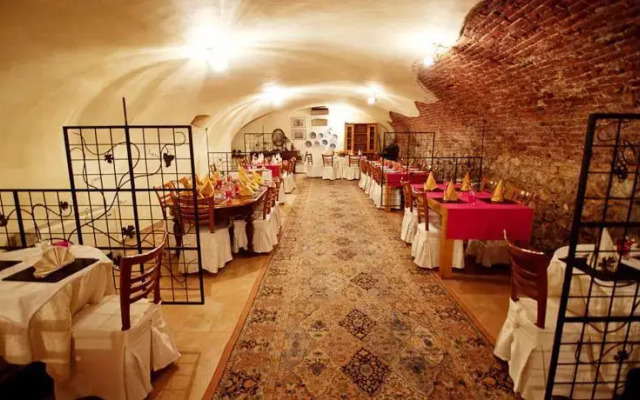 Pension Hanul Sf. Gheorghe