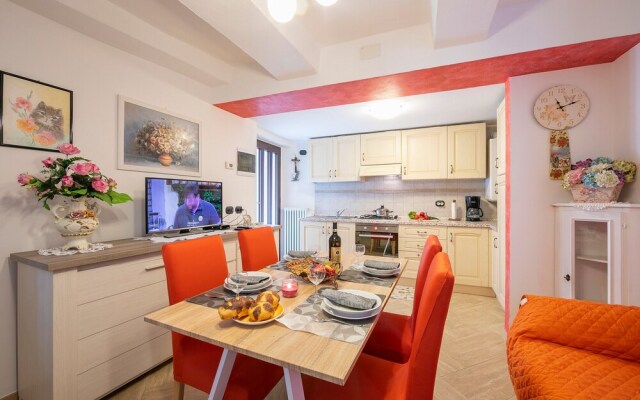 Casa Rondinelle in Castelveccana Old Town