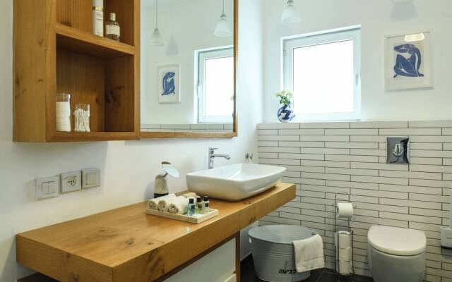 Country Vibes in Tel-Aviv by Sea N' Rent