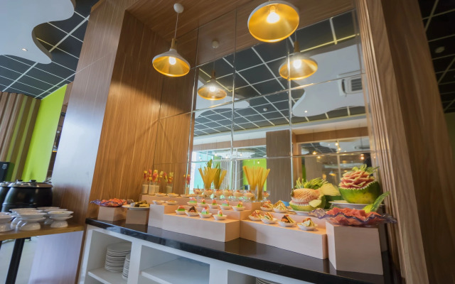 Front One Hotel Jayapura