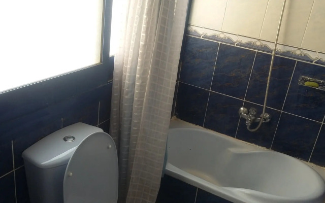 Isis Hostel 2