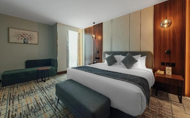 Отель Verta Hotel Al Olaya Riyadh