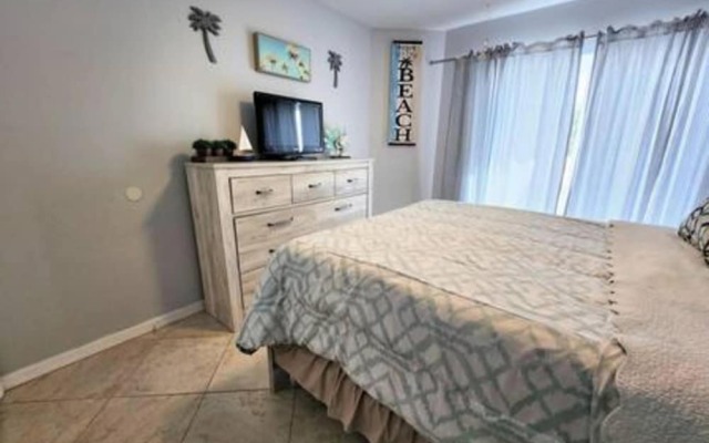 Multi-level Penthouse Deluxe - Sleeps 7 Pe112