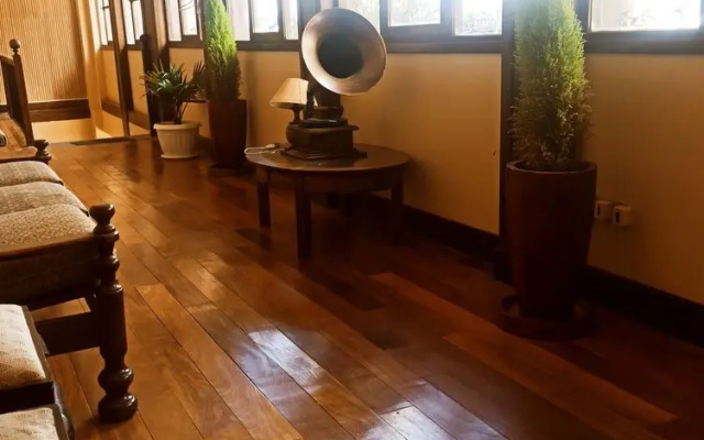 La Culta, Centro Cultural