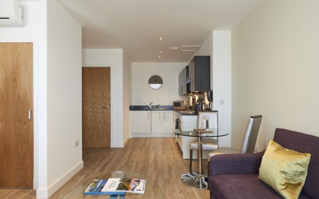Braid Apartments by Mansley