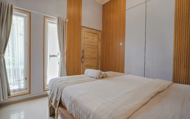 Pondok Chesia Canggu – Guest Rooms – Canggu
