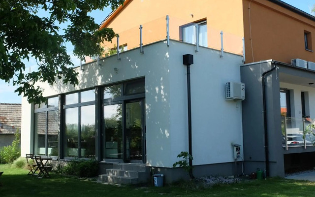 Penzión pod brezami**