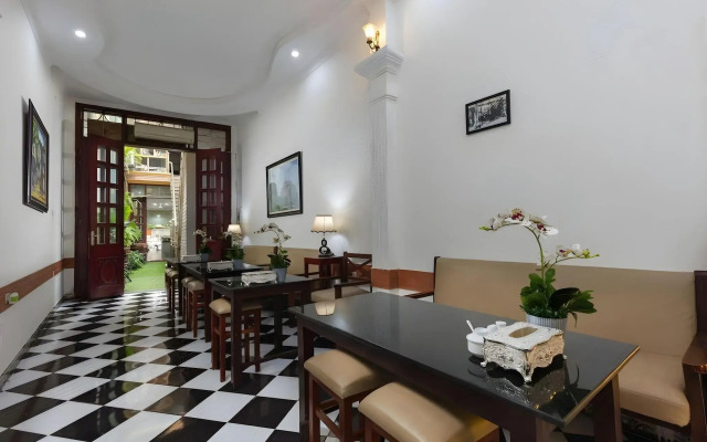 Hanoi Charming House