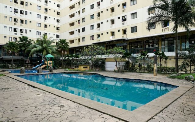 Comfortable and Homey Studio Apartment at Kebagusan City