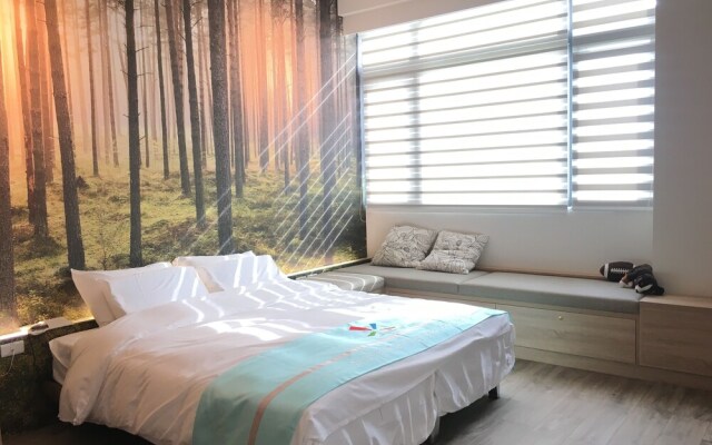 Wind Natural Parent-child Inn