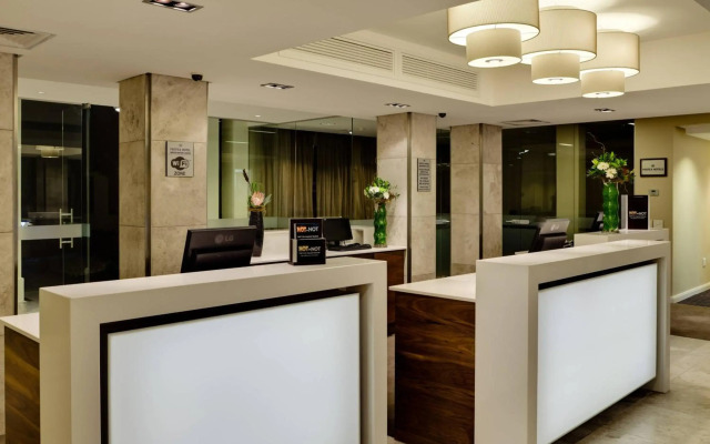 Protea Hotel by Marriott Cape Town Waterfront Breakwater Lodge