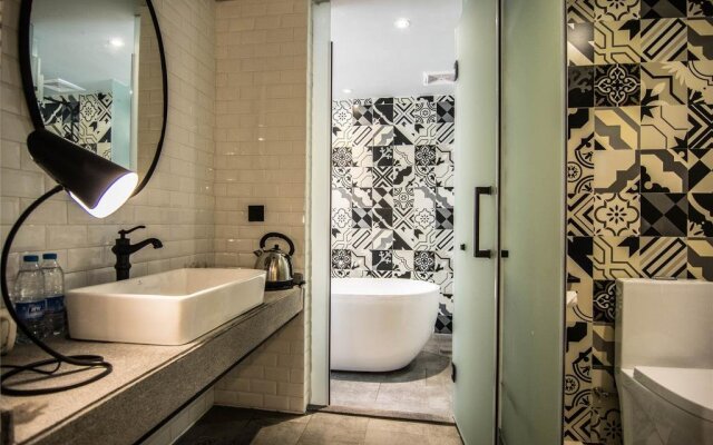 Beihei Dream Box Hotel