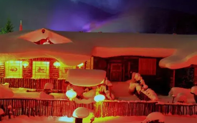 Xuexiang Zhaolaoer Family Hotel(雪乡赵老二家庭旅馆)