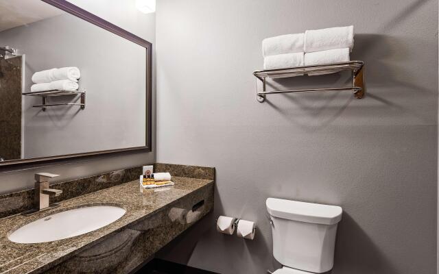 Best Western Plus Williston Hotel & Suites