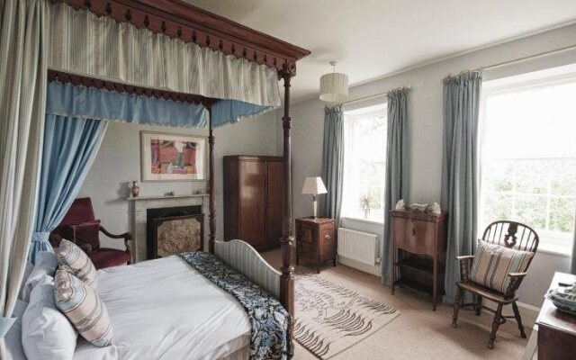 Heyford House Bed & Breakfast