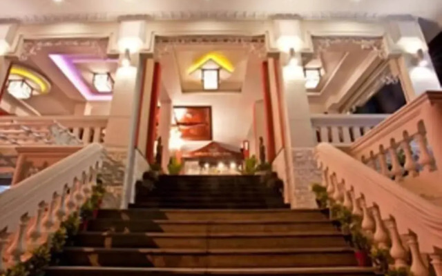 Nathalie's Vung Tau Restaurant & Hotel