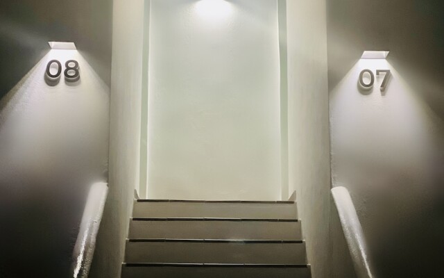 CIH Apartments