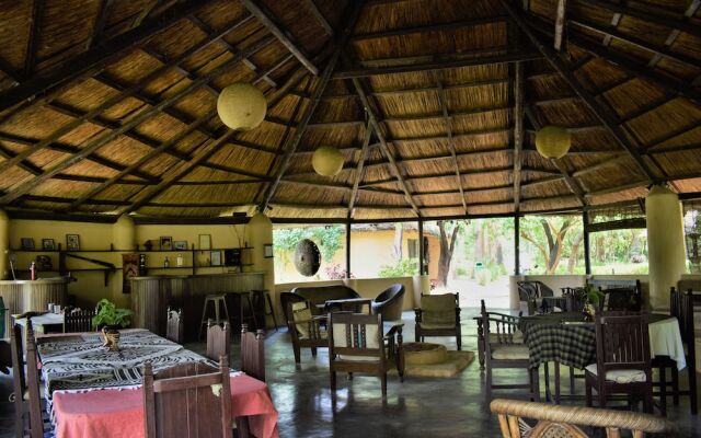 Mango Tree Lodge