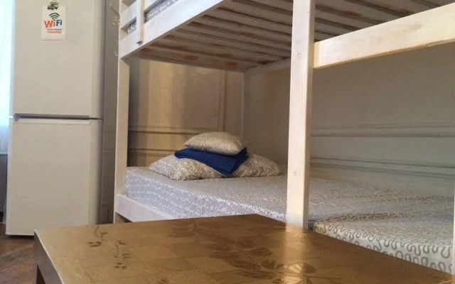 Right Place na Kovenskom