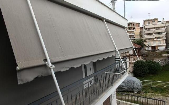 Giorgos studio Trikala