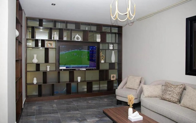 Arjan Park Hotel zaharah laban