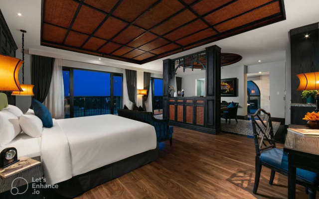 Shining Riverside Hoi An Boutique and Spa