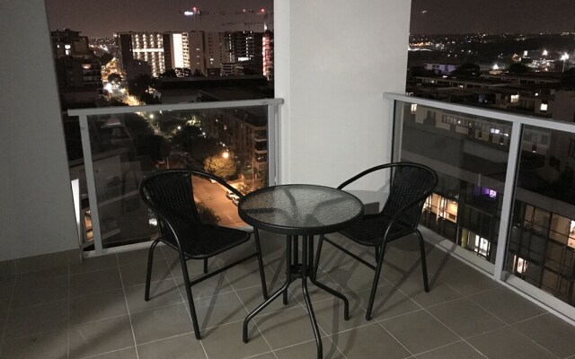 Chic & Cosy Apartment near Airport and CBD