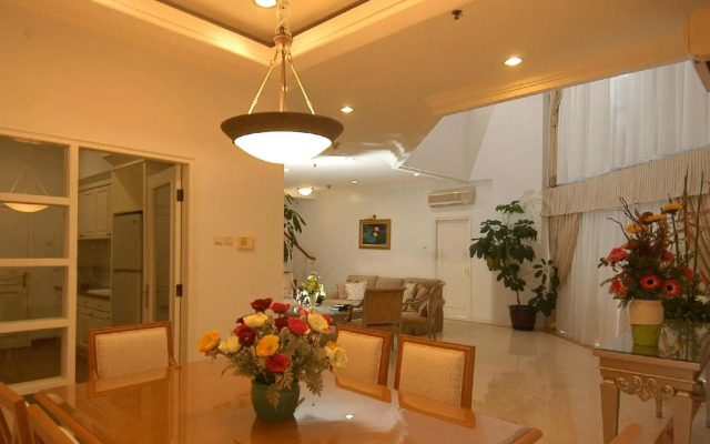 Aryaduta Suites Semanggi