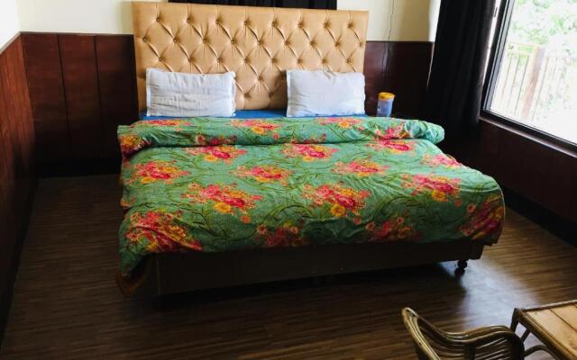 Hotel Prem G