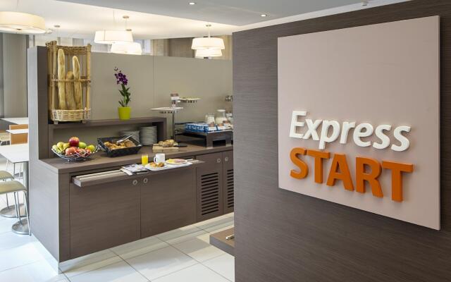 Holiday Inn Express Lille Centre, an IHG Hotel