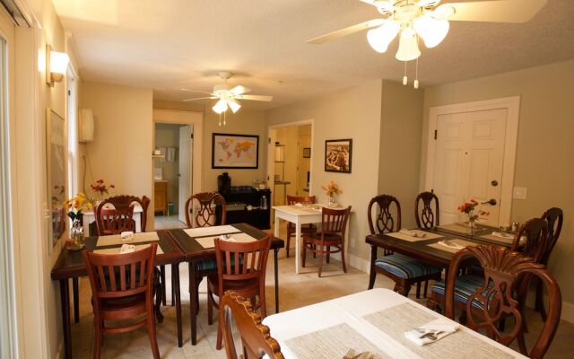 Watergarden Inn at the Bay