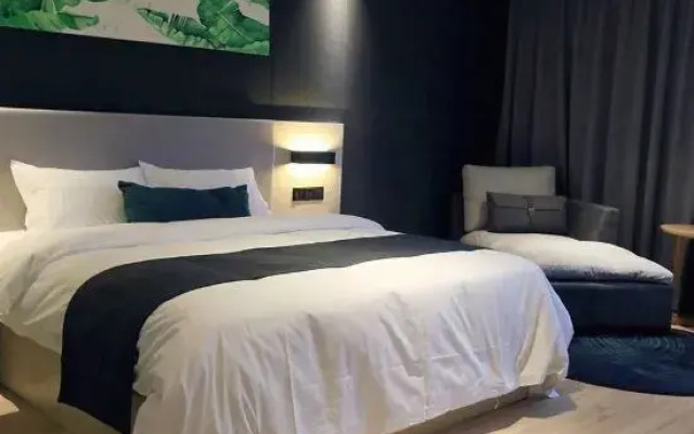 Thank Inn Hotel (Foshan Xilushan Eternal Love Scenic Area)