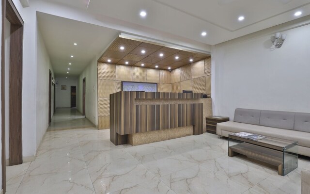 OYO 41737 Hotel Atithi