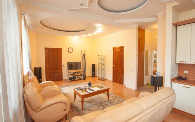 Апартаменты TVST на 1-й Тверской-Ямской 13