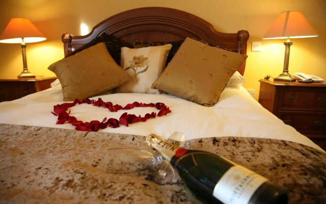 The Horse and Hound Hotel