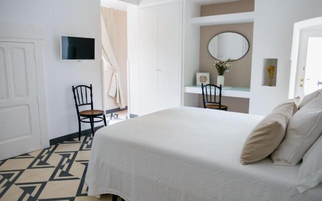 Villa Aurelia Suites and Apartments