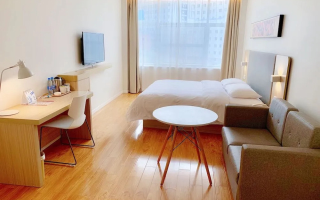 HanTing Hotel (Guangyuan Central Hospital Maternal and Child Branch)