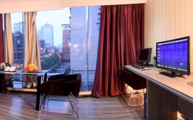 Yajiaxin Hotel